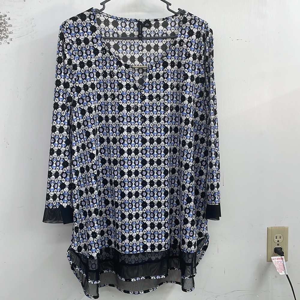 Excellent Condition Women’s Dress Top XL
